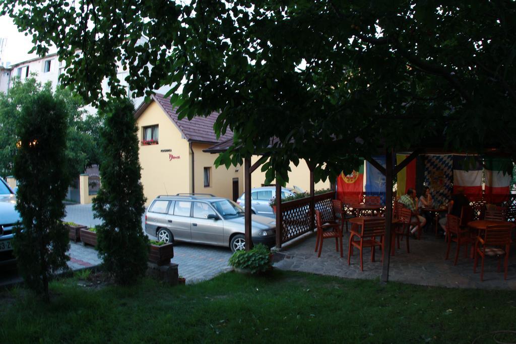 Pensiunea Blanca Reghin Exteriér fotografie